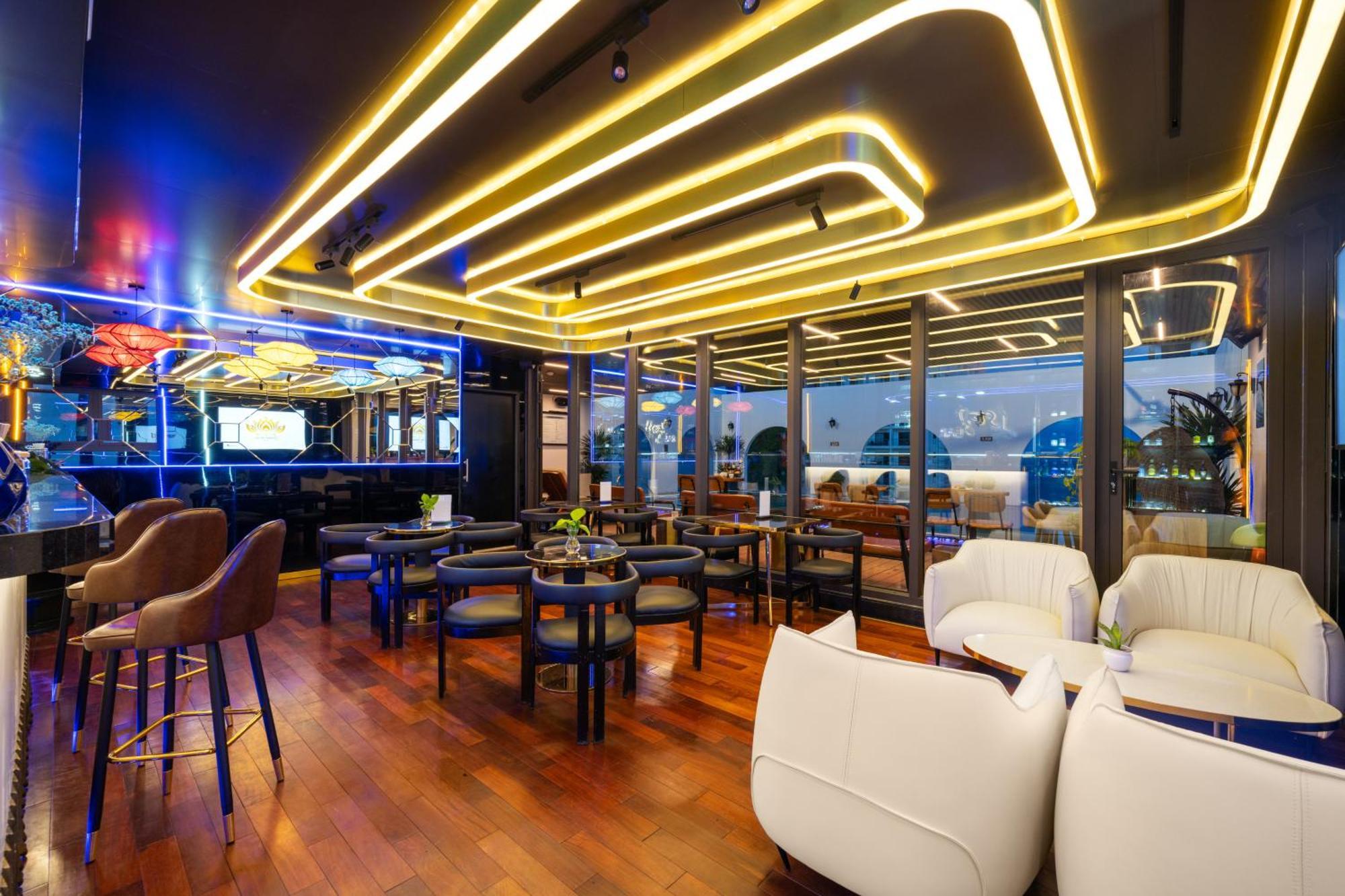 Golden Lotus Hotel Da Nang - Rooftop Bar Sea View Luaran gambar