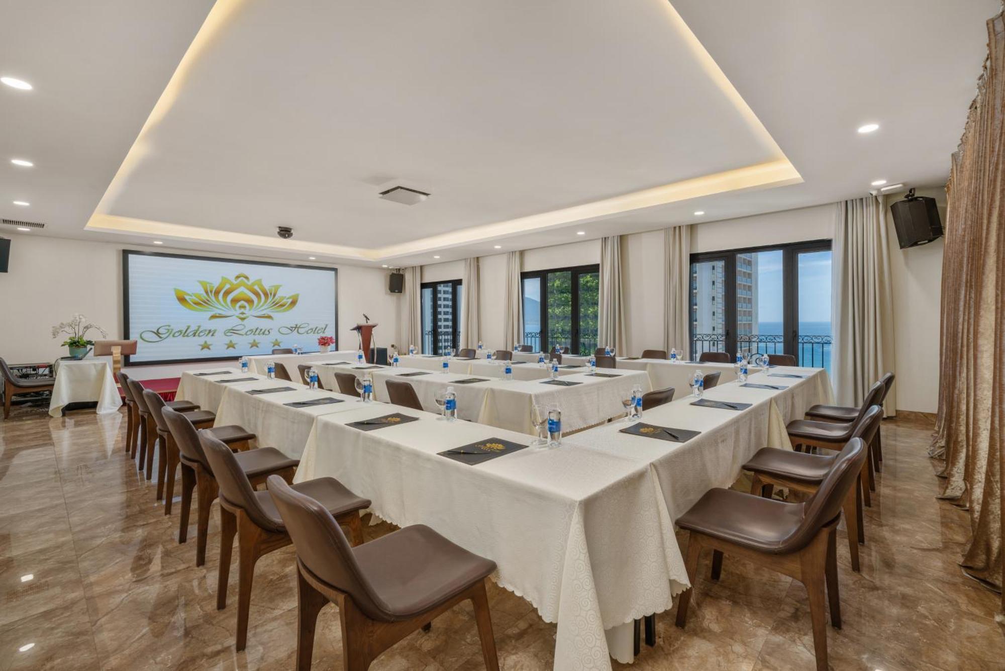 Golden Lotus Hotel Da Nang - Rooftop Bar Sea View Luaran gambar